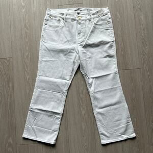 J Crew Mid Rise Kickout Jean Cropped Womens Size 32 White Tiny Flaw
